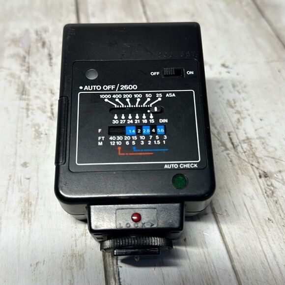 Vivitar 2600 Auto Flash Tested Working Condition - Picture 6 of 6